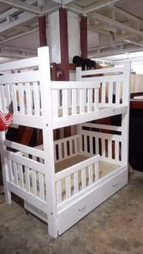 A picture of Deckers