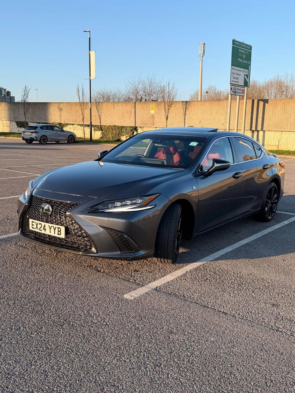 lexus