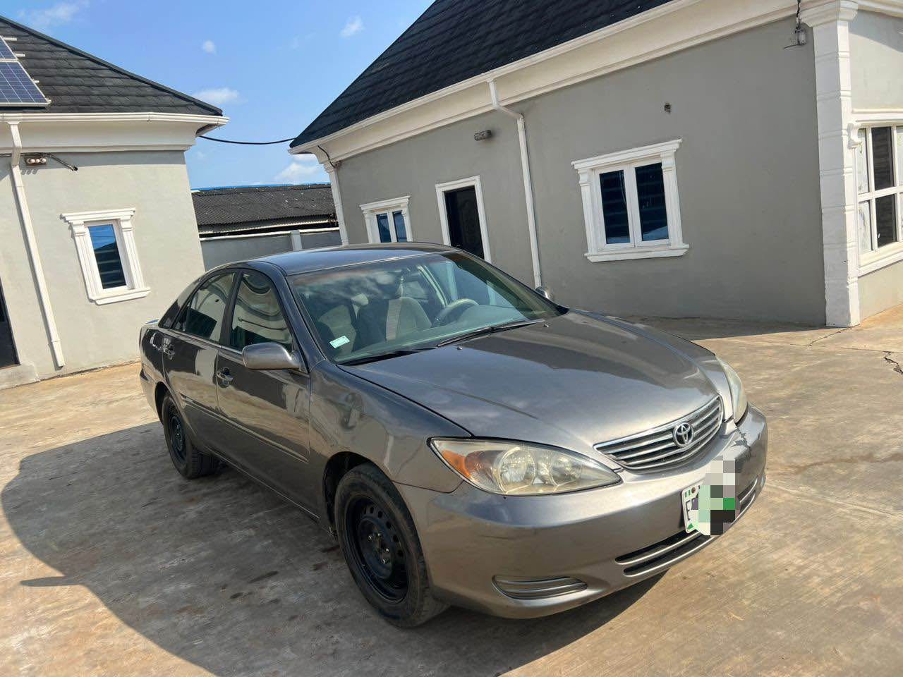 A picture of EXTREMELY CLEAN REGISTERED TOYOTA CAMRY LE 2006 MODEL FLASHED ON