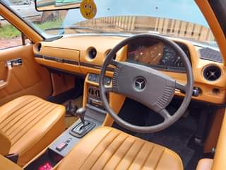 A picture of 1978 Mercedes COUPE W123