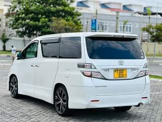 A picture of 0713983876