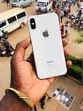 A picture of Iphone xs