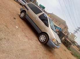 A picture of Toyota sienna