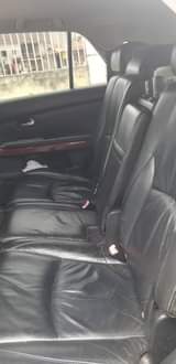 A picture of Lexus RX 330