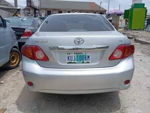 A picture of NEATLY USED 2010 MODEL TOYOTA COROLLA LE Absolutely nothing to
