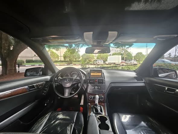 A picture of Mercedes Benz C300 4matic