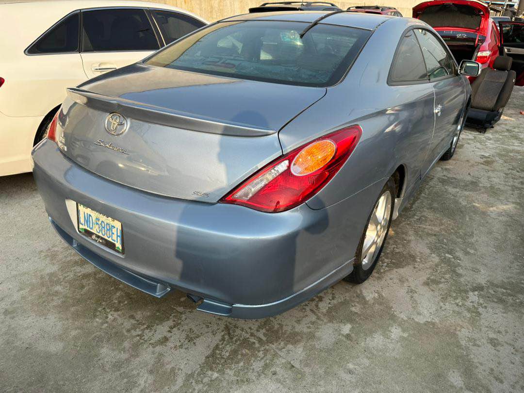 A picture of Toyota Solara 2005 Model