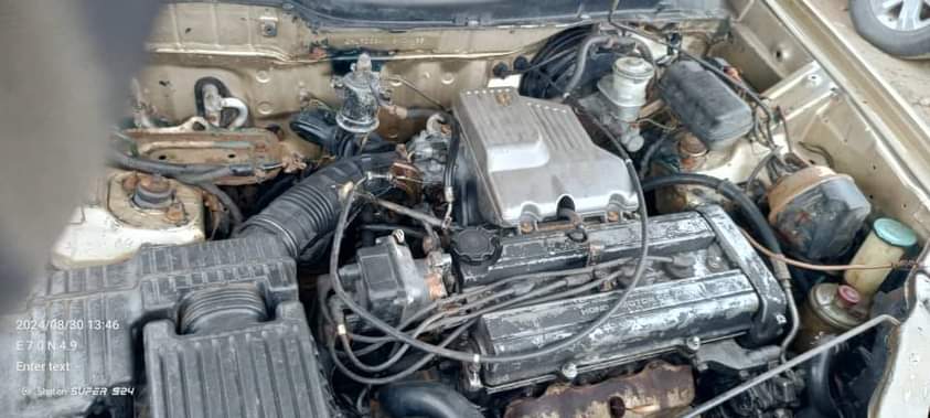 A picture of Very sweet Honda Crv Everything is super sound Only Ac