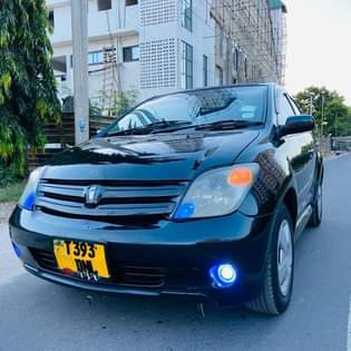 A picture of TOYOTA IST FOR SALE