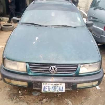 A picture of Volkswagen Passat Buy and drive Sound engine and gear Manual