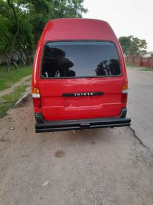 used toyota hiace