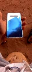 A picture of Samsung S10 plus