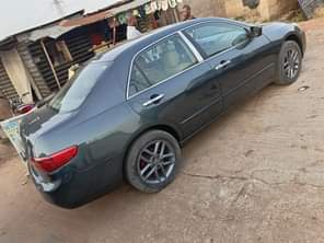 A picture of 2004 Honda Accord V4 Nearly used Baked on first body