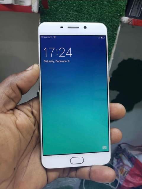 A picture of OPPO R9m