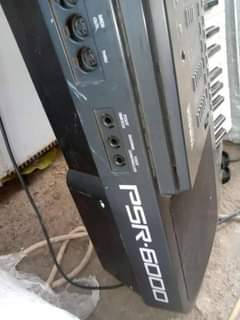 A picture of Yamaha Psr 6000 kinanda kizuri sanaa Wai tu wai 2