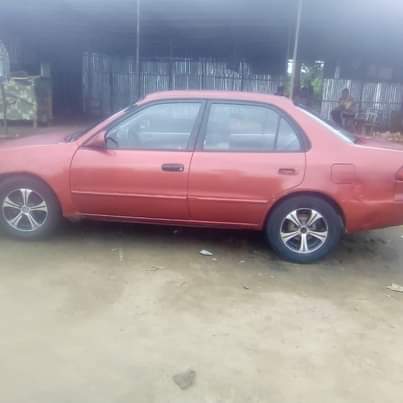A picture of 2003 Toyota Corrolla