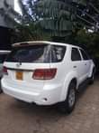 A picture of Fortuner diesel