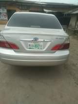 A picture of Toyota Avalon dashboard First body Sound engine everything is working