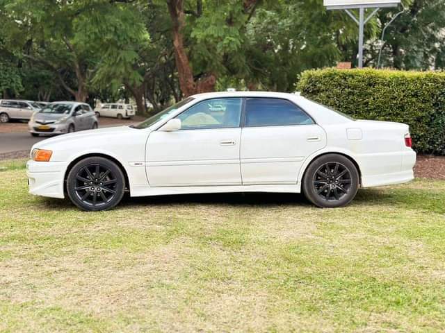 used toyota chaser