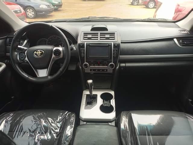 A picture of FOR SALE Super clean Foreign used Toyota Camry SE full