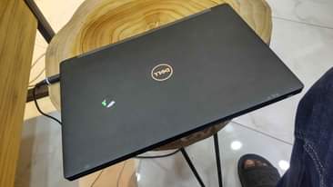 A picture of Dell latitude Core i5 7th Gen
