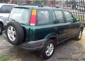A picture of 2000 Honda Crv Suv