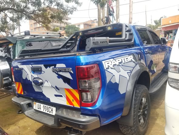 A picture of Ford raptor