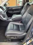 A picture of 2019 TOYOTA HIGHLANDER XLE