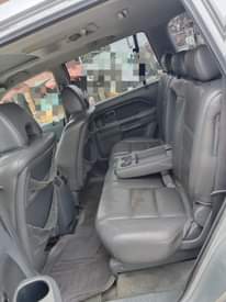 A picture of Honda pilot