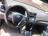 A picture of Hyundai Accent 2015