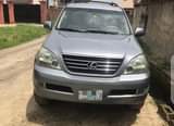 A picture of Lexus GX470 06