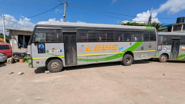 A picture of TATA BUS 0620356906