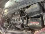 A picture of first body toyota sienna Buy and drive 1999 model Toks