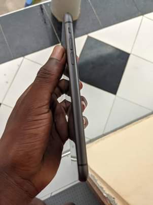A picture of Iphone 11