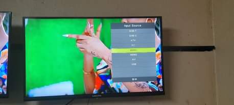 A picture of 32 inches global star frameless digital tv free to air