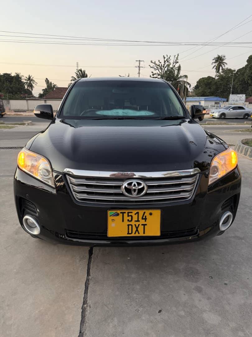 A picture of TOYOTA VANGUARD