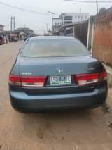 A picture of Honda Accord 2004