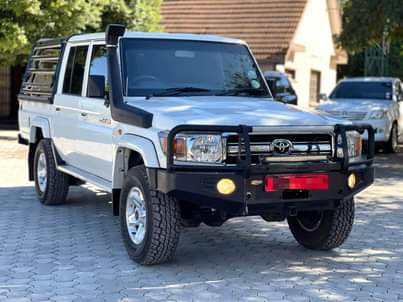 toyota land cruiser