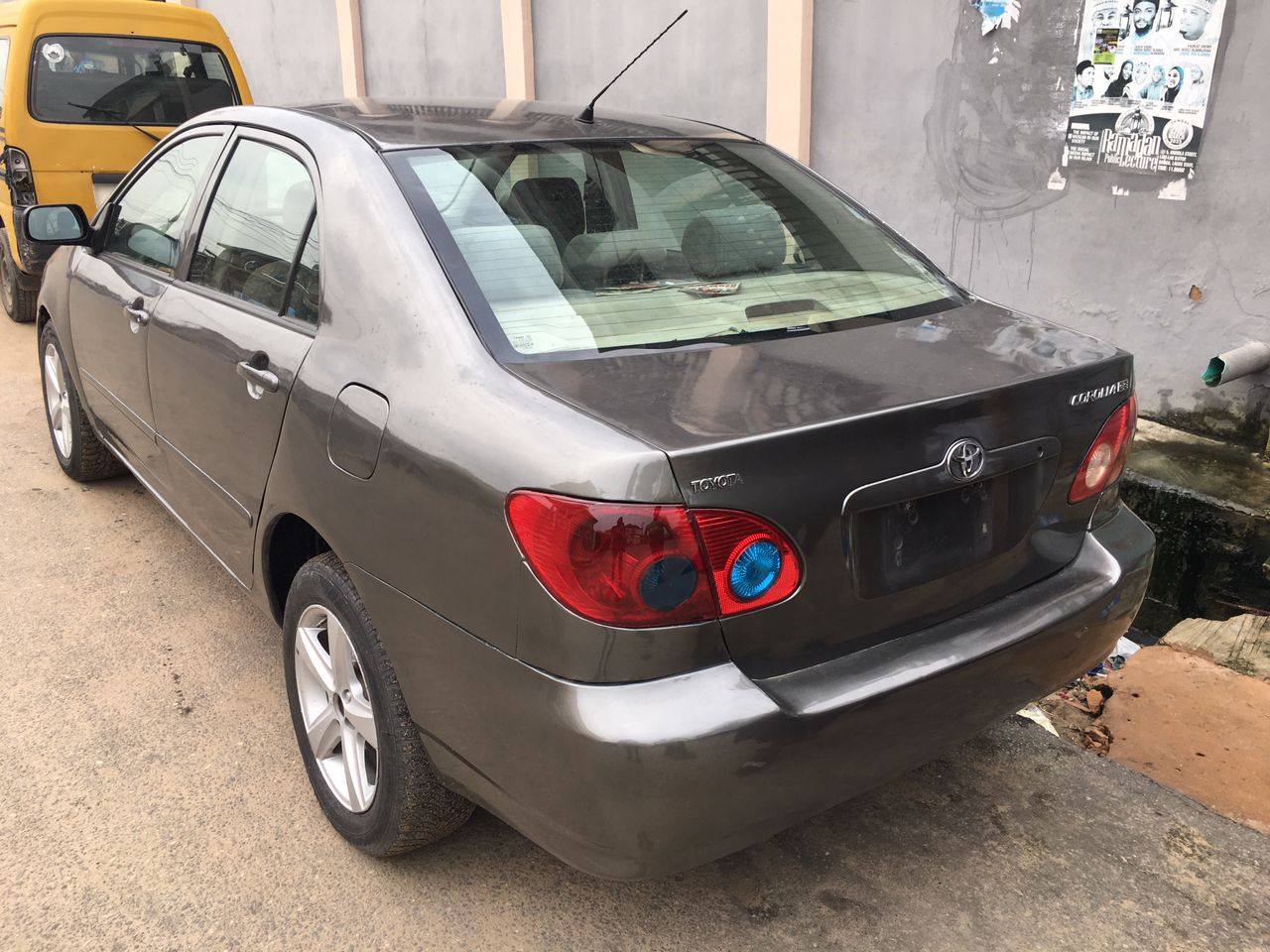A picture of Toyota Corolla 2007 Buy and drive. Painted Location is bariga