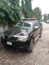 A picture of Toyota hilux 2011 model