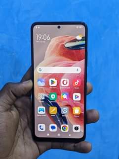A picture of REDMI NOTE 12