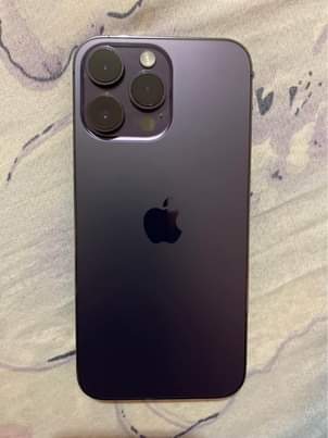 iPhone M.