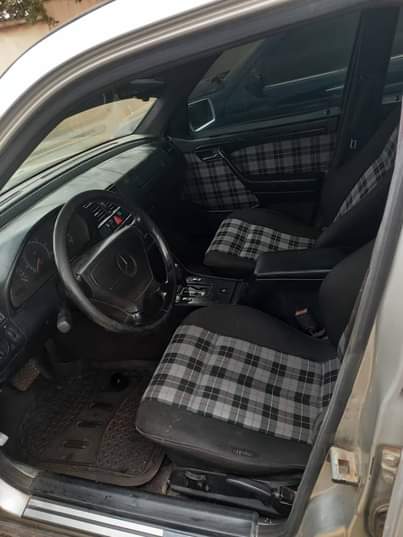 A picture of C180 Mercedes Benz Everything is working perfectly AC working perfectly