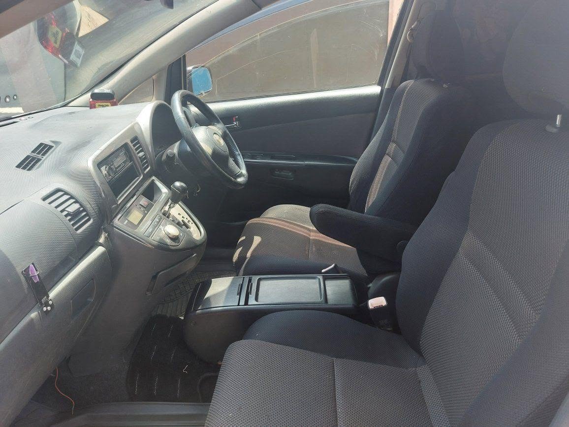 A picture of Toyota Wish
