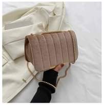 A picture of Hand bags