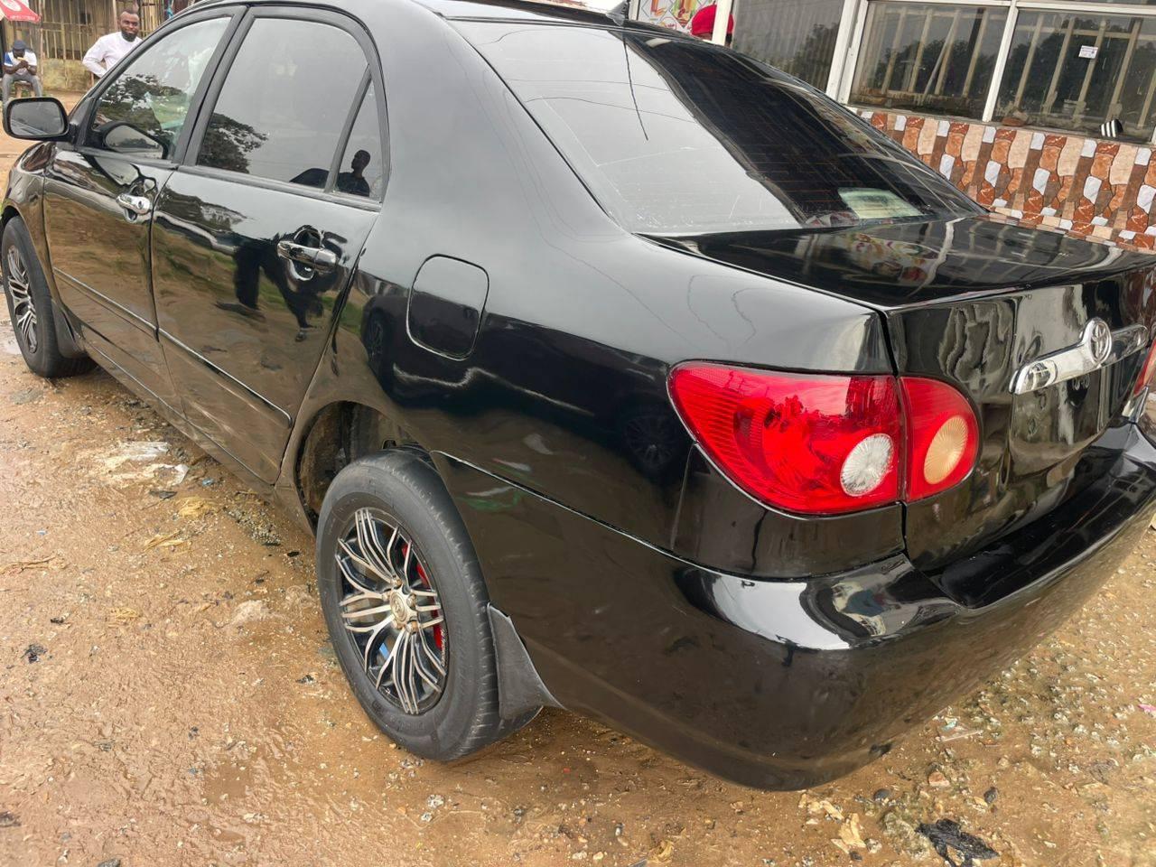 A picture of Toyota Corolla Le 05 Belgium standard