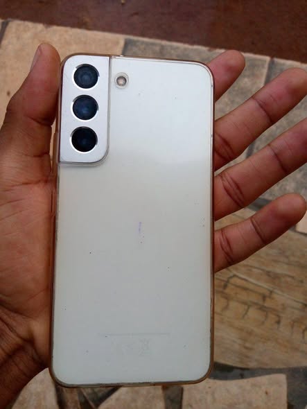 A picture of Samsung S22
