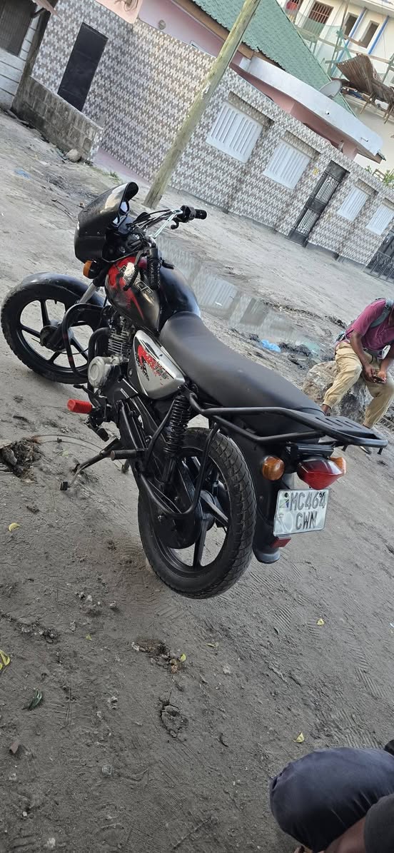 A picture of Boxer 125 piga 0716353726