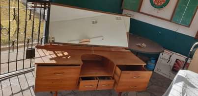 dressing table