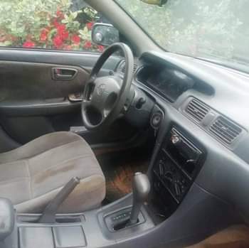 A picture of 2002 Toyota Camry V6